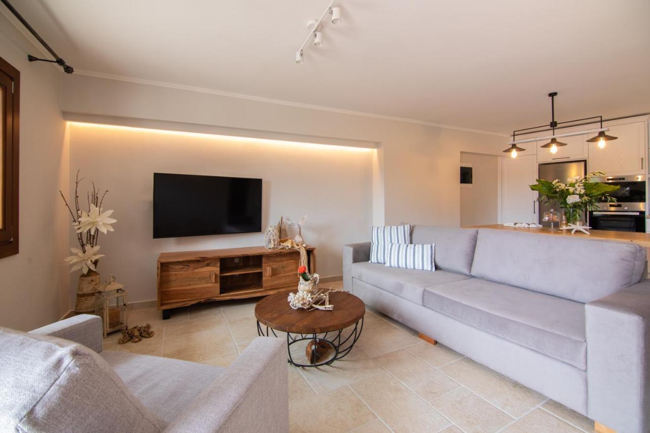 Dimoulias House *